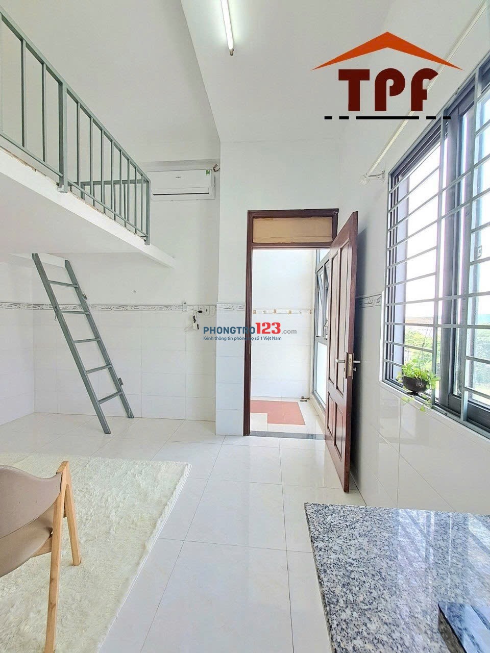CHO THUÊ PHÒNG TRỌ GIÁ RẺ GÁC CAO - CỬA SỔ TRỜI THOÁNG - GẦN TRƯỜNG HUIT, AEON TÂN PHÚ - FREE XE