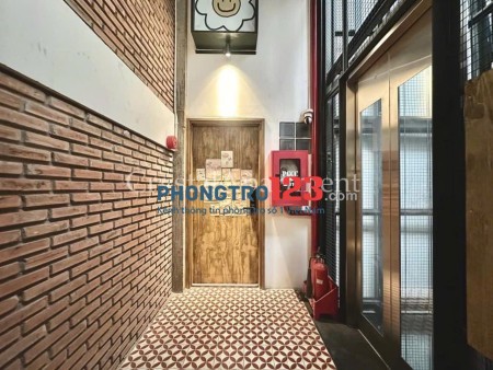 Cho thuê phòng Duplex gác cao đầy đủ nội thất có giặt sấy riêng thang máy ngay Etown quận Tân Bình