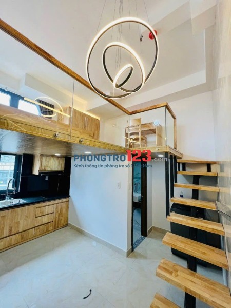 Cho thuê phòng duplex gác cao full nội thất cửa sổ trời ngay sân bay Tân Sơn Nhất quận Tân Bình