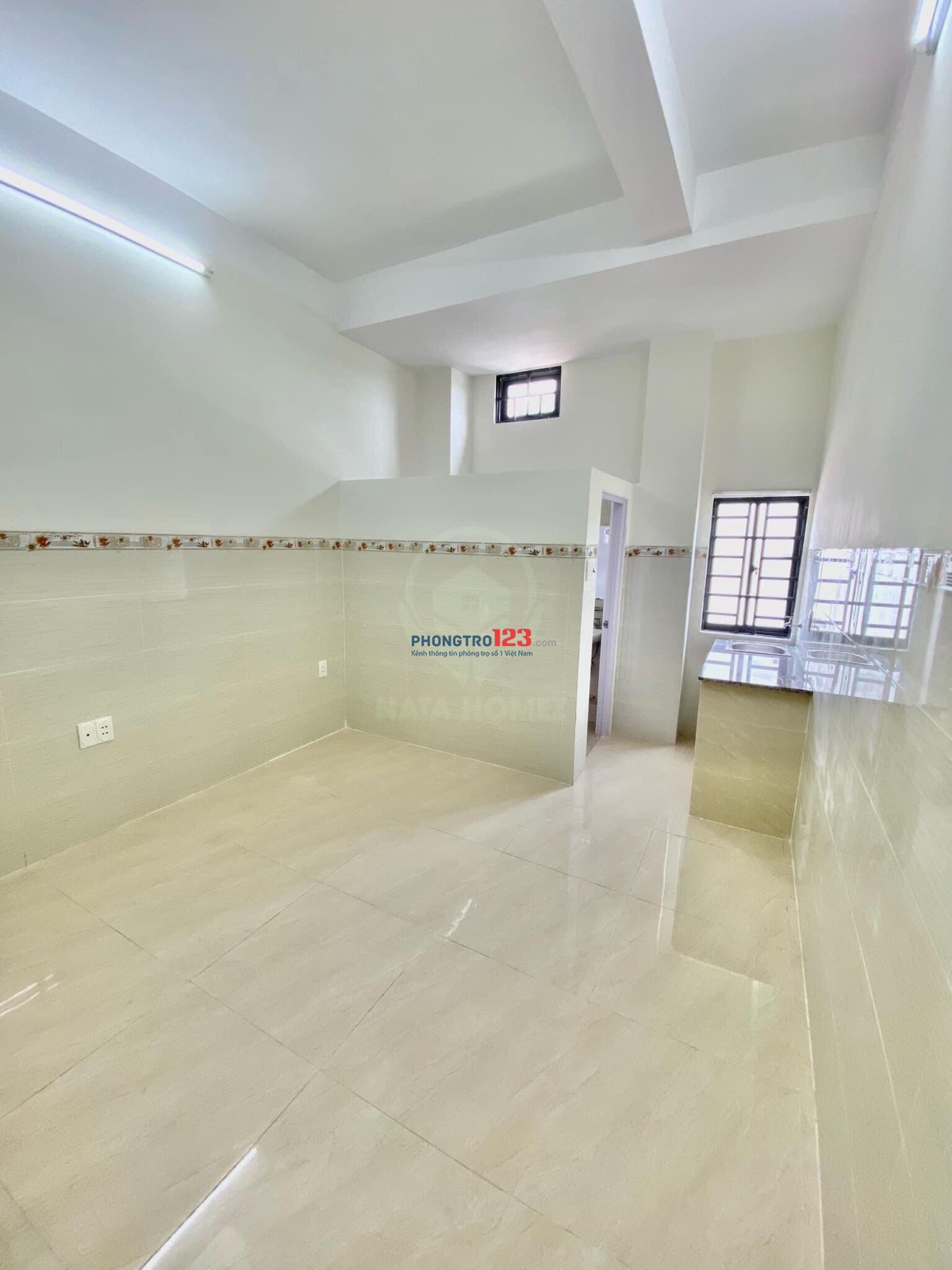 (chính chủ)Còn 1 - 2p, 3tr5, cửa sổ trời, máy lạnh, gần Ngã 4 TĐức & các trường ĐH, khu CNC