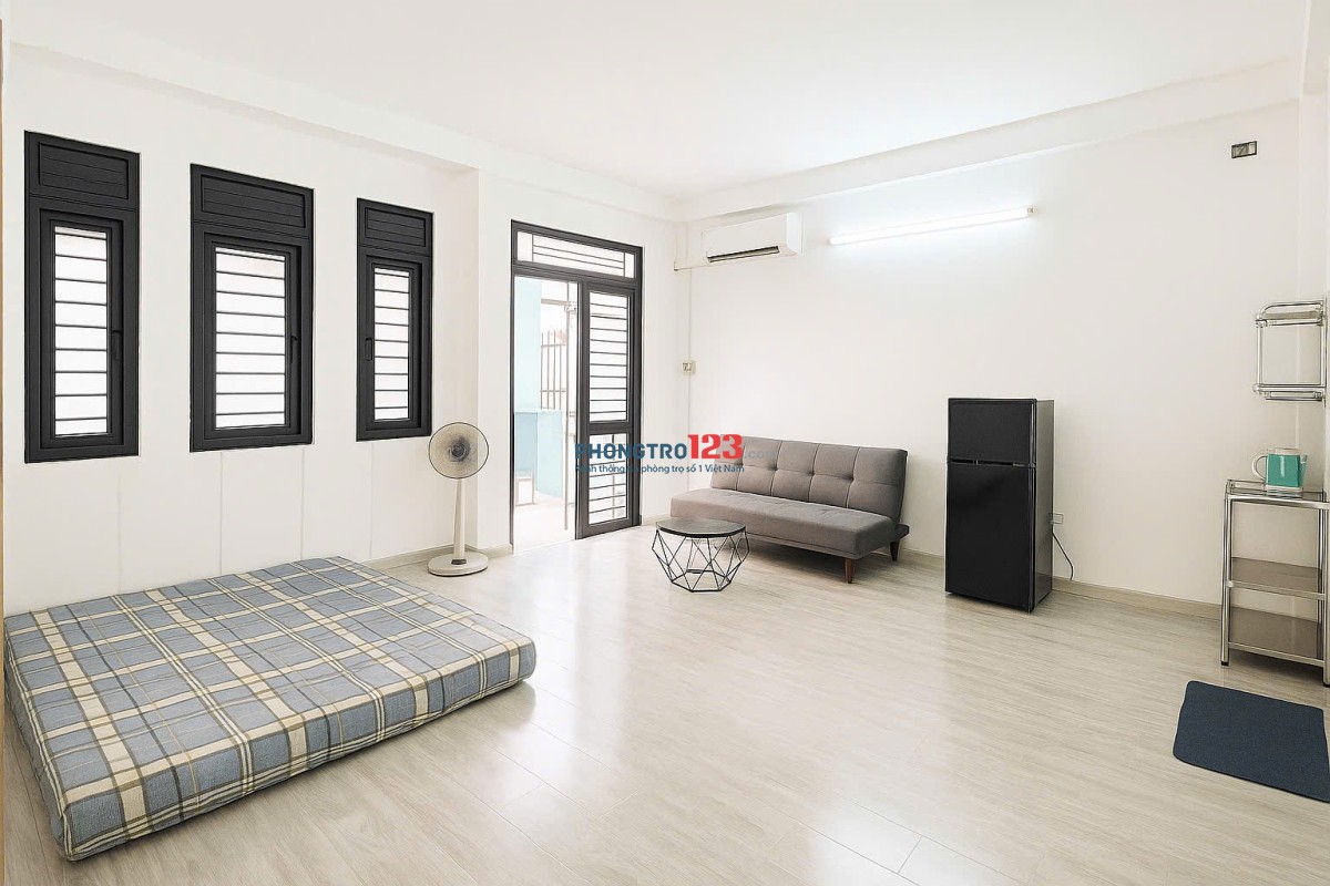 Căn hộ 35m² – Full nội thất như nhà mẫu – Có sofa, máy lạnh, tủ lạnh, ban công siêu xịn!