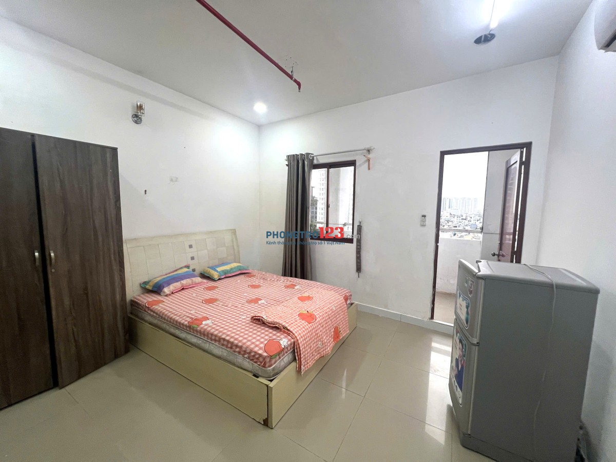 PHÒNG BAN CÔNG, VIEW SÔNG, NGAY CẦU NGUYỄN TRI PHƯƠNG. GẦN ĐH Y DƯỢC, KINH TẾ. THANG MÁY, BẢO VỆ 24H