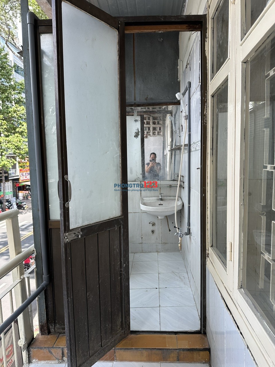 Cho thuê căn hộ lầu 1, nguyễn chí thanh, p5, q10, 80m2, 9tr