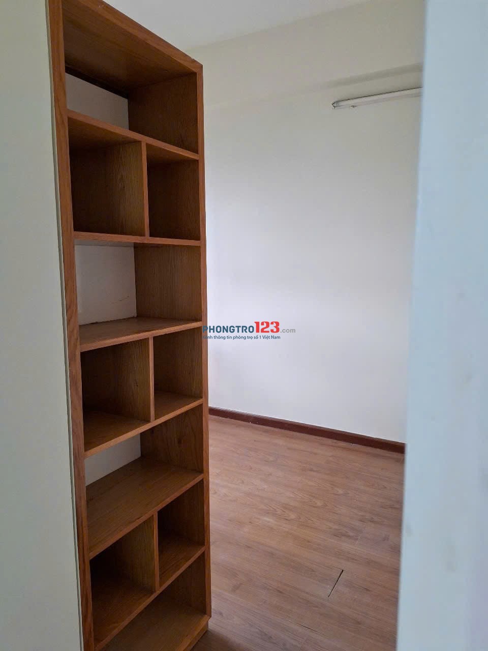 Chung cư Phan Xích Long, Phú Nhuận: 65m2 - 2p ngủ, 11tr/th