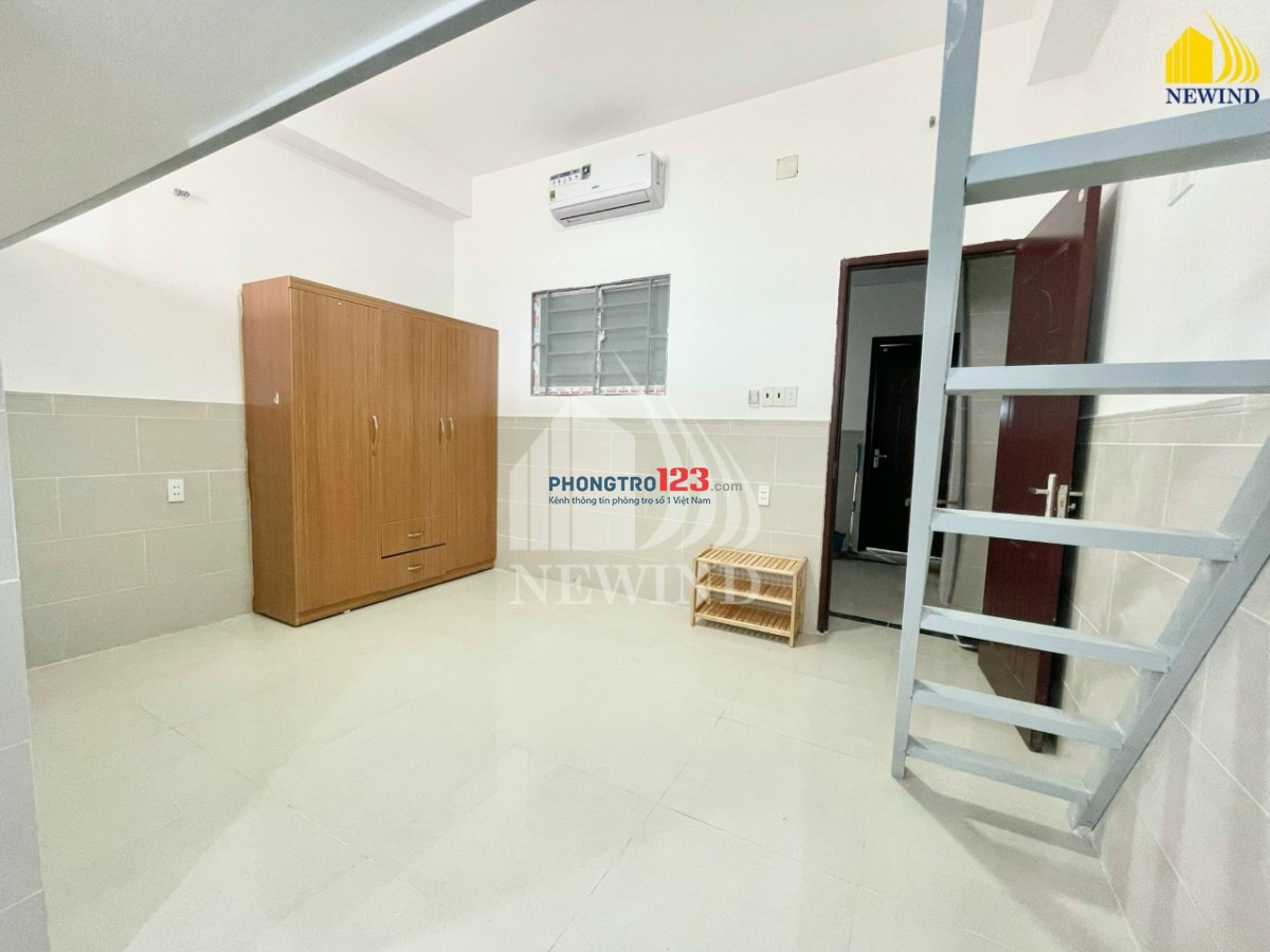 CĂN HỘ GÁC CAO CỬA SỔ THOÁNG GẦN CRESCENT MALL, KHU CHẾ XUẤT QUẬN 7