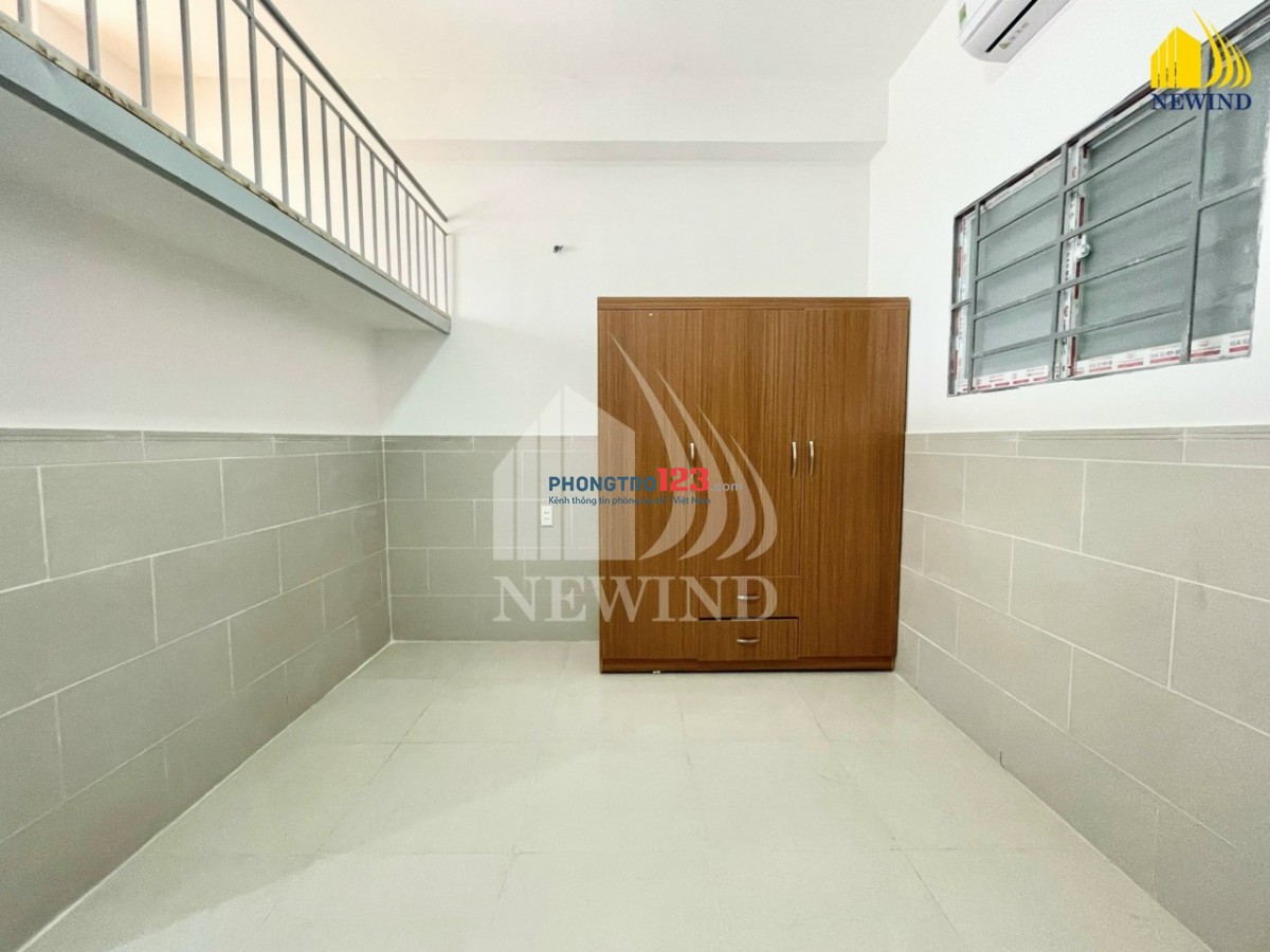 CĂN HỘ GÁC CAO CỬA SỔ THOÁNG GẦN CRESCENT MALL, KHU CHẾ XUẤT QUẬN 7