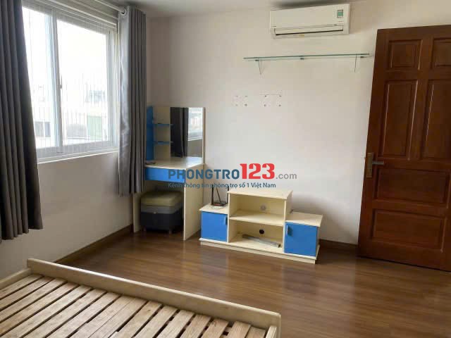 70m2, 2PN, 10tr5/tháng, chung cư Phan Xích Long, P3, Phú Nhuận.