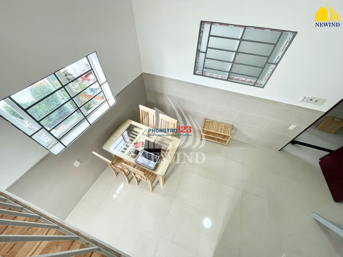 CĂN HỘ GÁC CAO CỬA SỔ THOÁNG GẦN CRESCENT MALL, KHU CHẾ XUẤT QUẬN 7