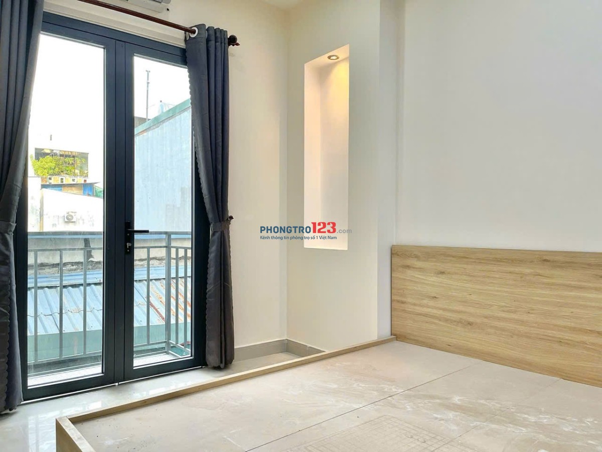 Cho Thuê Phòng Ban Công_Máy Giặt Riêng 35m2 Siêu Thoáng Bình Thạnh Gần Chợ Bà Chiểu
