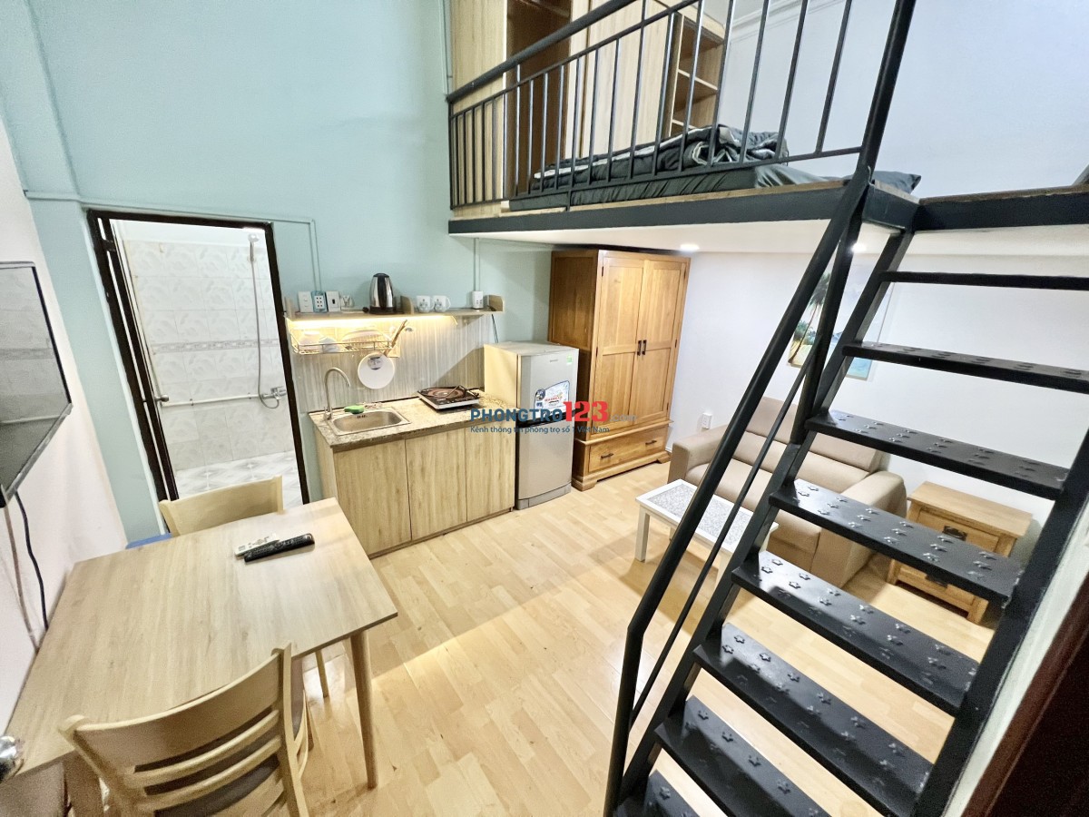 Phòng 25m2- 5,5tr gác lửng, kệ bếp, full tiện nghi, hẻm ô tô ngay sát Landmark81