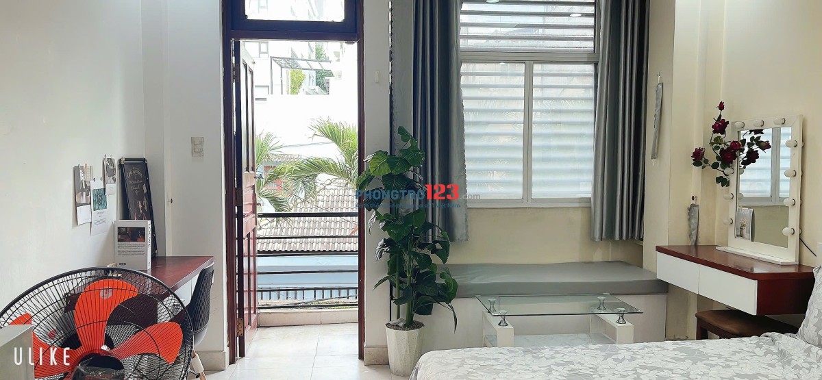 1PN ban công ngay Võ Thị Sáu - Trương Quyền gần CV Lê Văn Tám, nhà thờ Tân Định Quận 3 giáp Quận 1