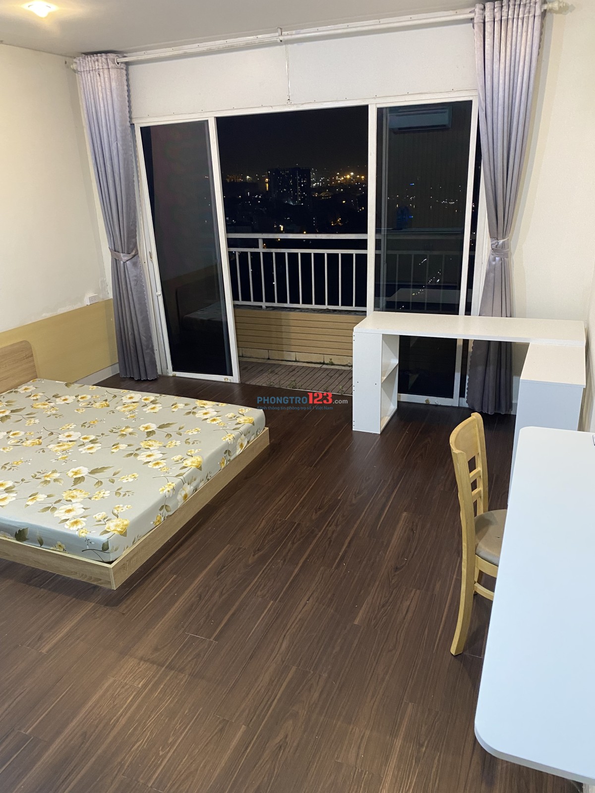 Phòng cho thuê trong căn hộ Tầng 20 QCGL Q7