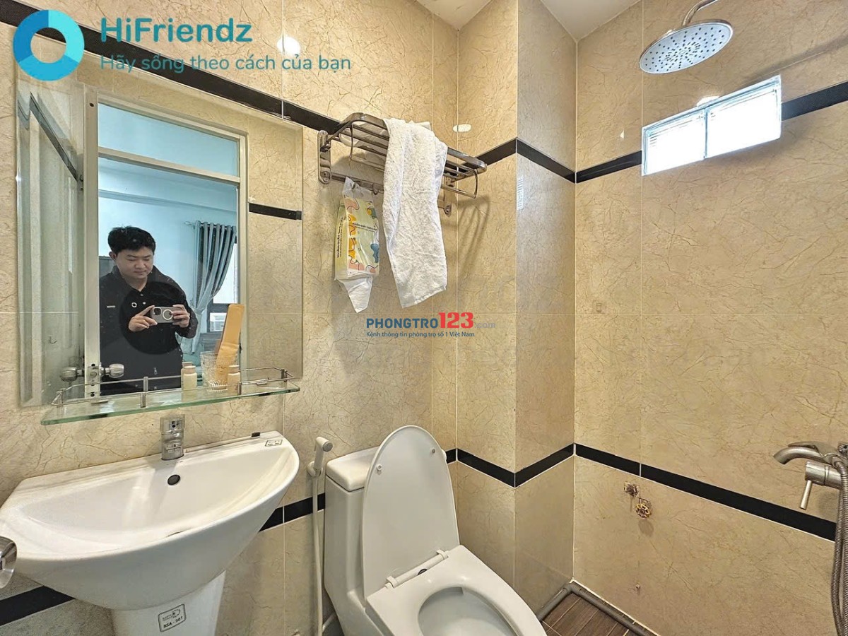 Cho Thuê căn hộ Studio Cao Cấp tiện nghi đầy đủ. Có cả Gym nha