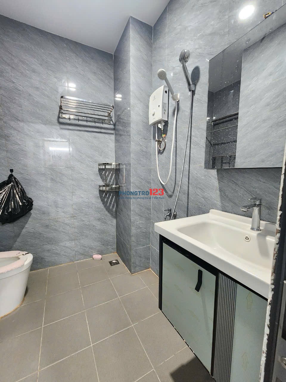 STUDIO CAO CẤP FULL NỘI THẤT -ĐI BỘ SANG TDTU GIÁ CHỈ TỪ 3tr9