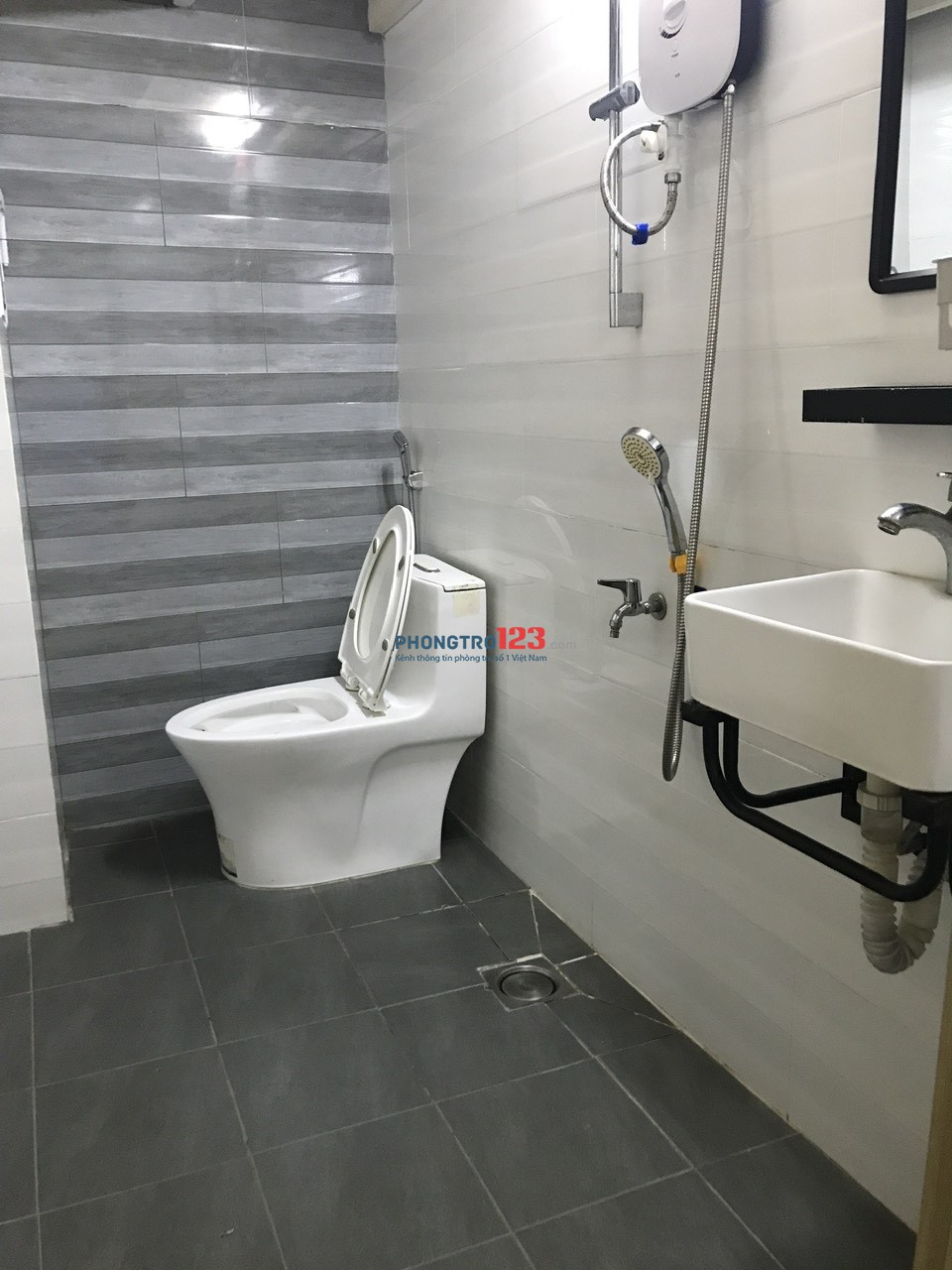 CĂN HỘ DỊCH VỤ - 227/37 Nguyễn Trọng Tuyển, giá rẻ, tiện ích, an ninh