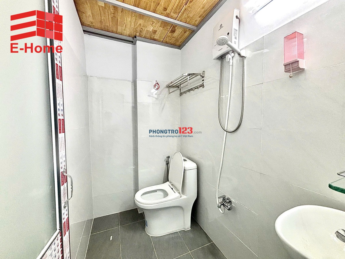 Cho Thuê Căn Hộ Ban Công 25M2 - Ngay Nguyễn Duy Trinh, Quận 2