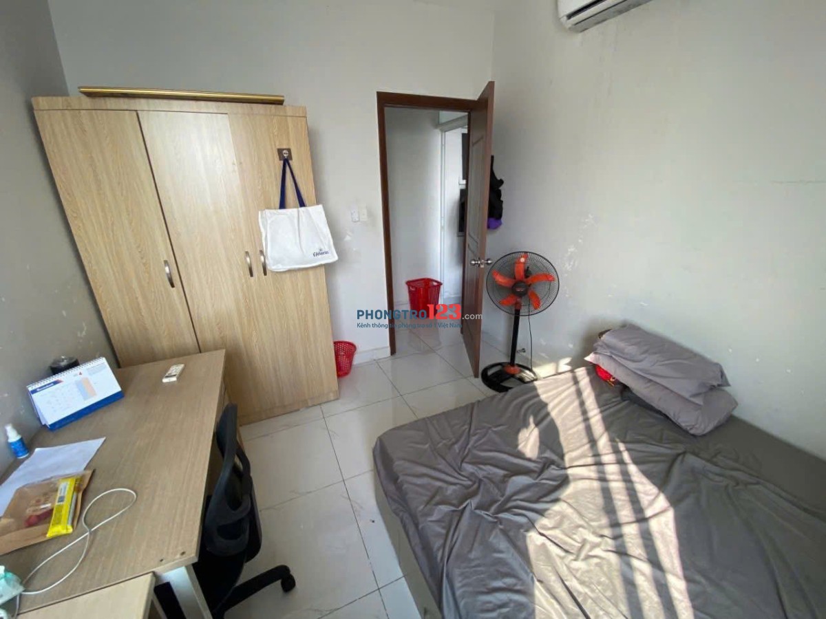 Chung cư Phan XÍch Long, P7, Phú Nhuận: 2p ngủ, nhà mới, 10tr/th, 65m2