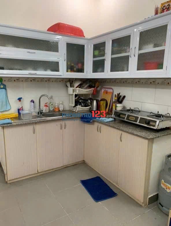 Chung cư Phan XÍch Long, P7, Phú Nhuận: 2p ngủ, nhà mới, 10tr/th, 65m2