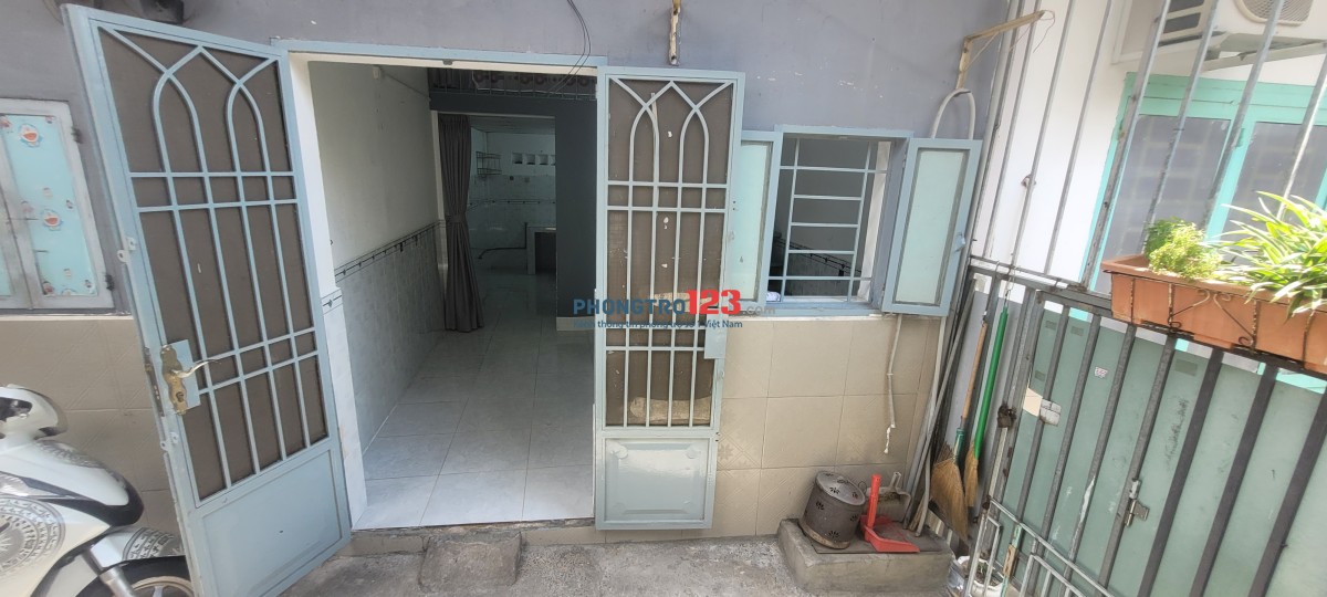 Cho Thuê Nhà nguyên căn giá rẻ tại Trần Thánh Tông, quận Tân Bình - Vị trí gần chợ, gần trường học