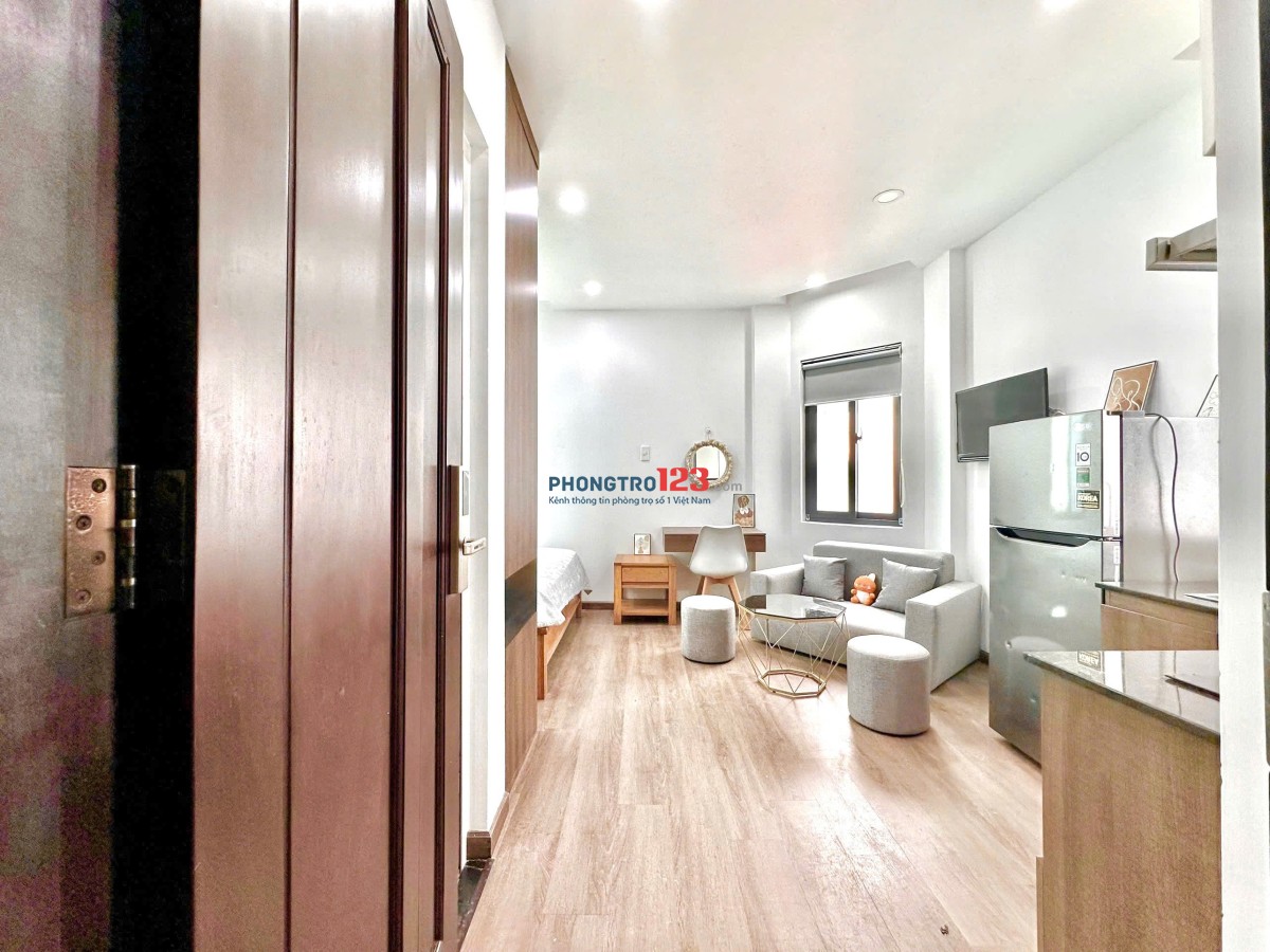 Khai trương toà nhà mặt tiền Nguyễn Hữu Cảnh gần khu Landmark81 Bình Thạnh, Vinhomes BaSon Quận 1
