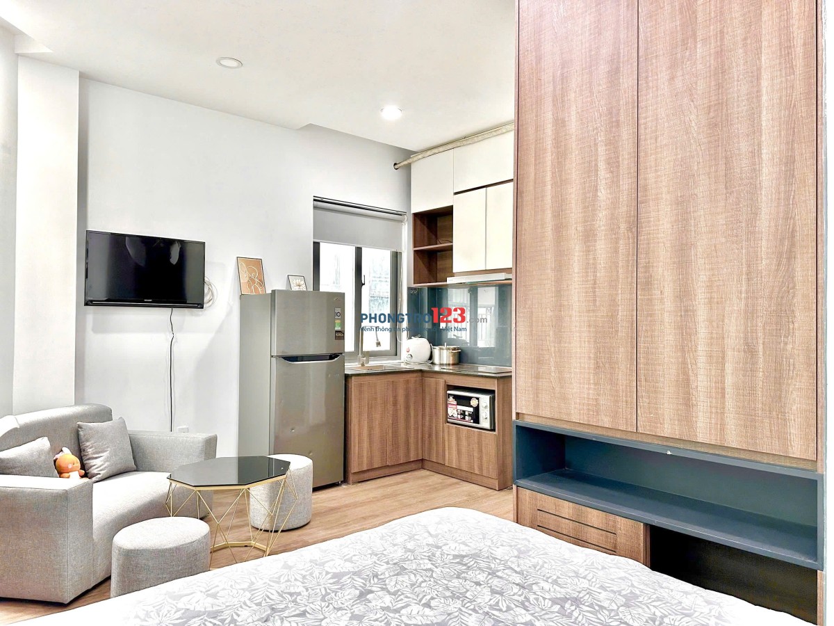 Khai trương toà nhà mặt tiền Nguyễn Hữu Cảnh gần khu Landmark81 Bình Thạnh, Vinhomes BaSon Quận 1