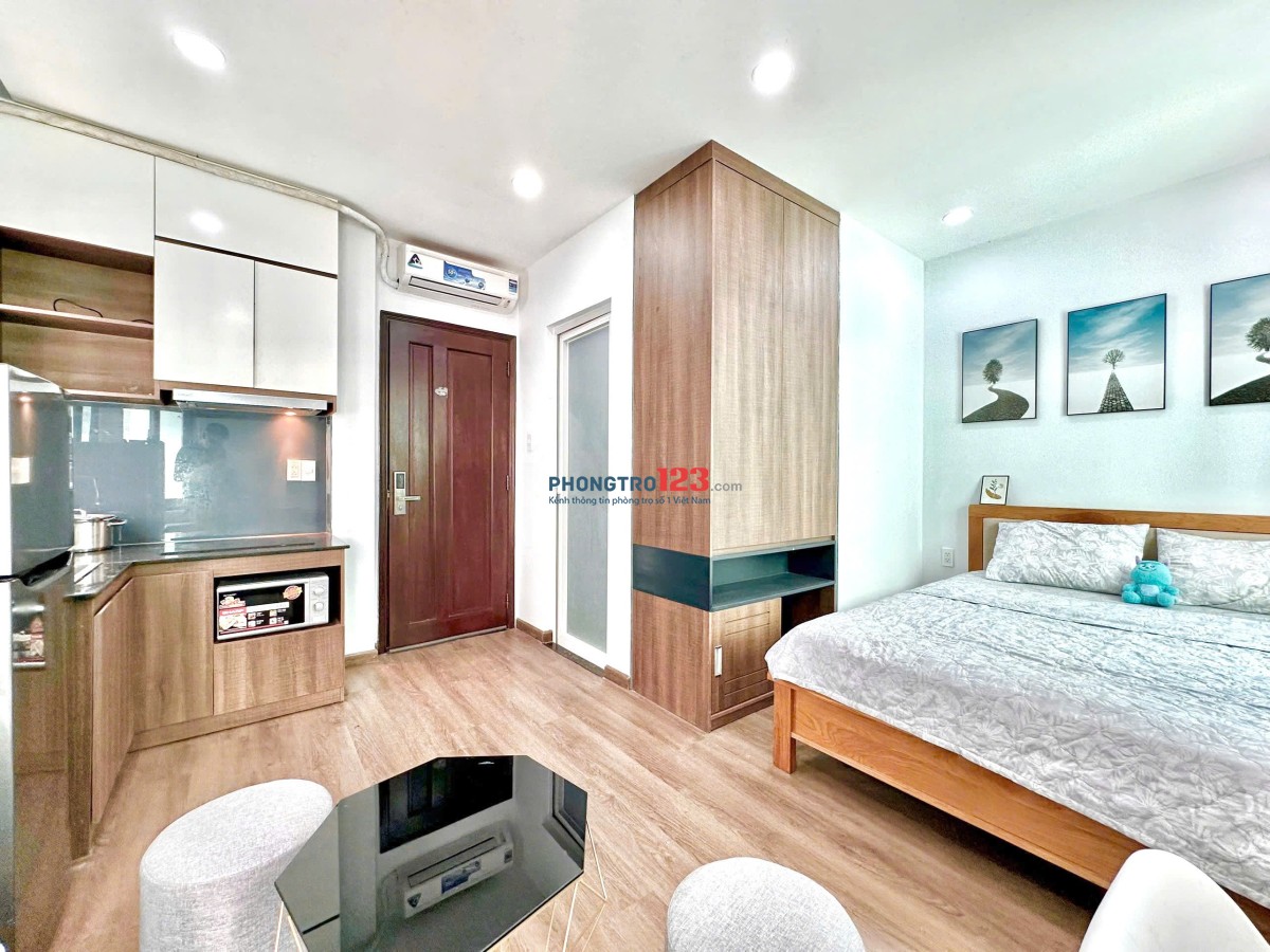 Khai trương toà nhà mặt tiền Nguyễn Hữu Cảnh gần khu Landmark81 Bình Thạnh, Vinhomes BaSon Quận 1