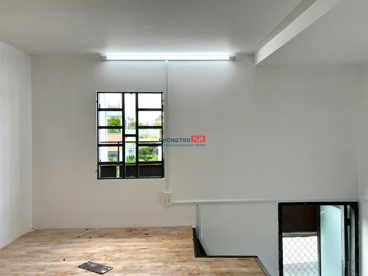 PHÒNG TRỌ GIÁ RẺ, MỚI XÂY, CÓ GÁC, BAN CÔNG NGAY CHỢ BÀ CHIỂU
