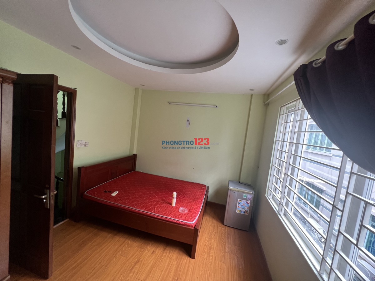Chính chủ: Nhà trọ giá rẻ Quận Phú Nhuận- 30m2- 3tr5, ưu đãi tháng đầu