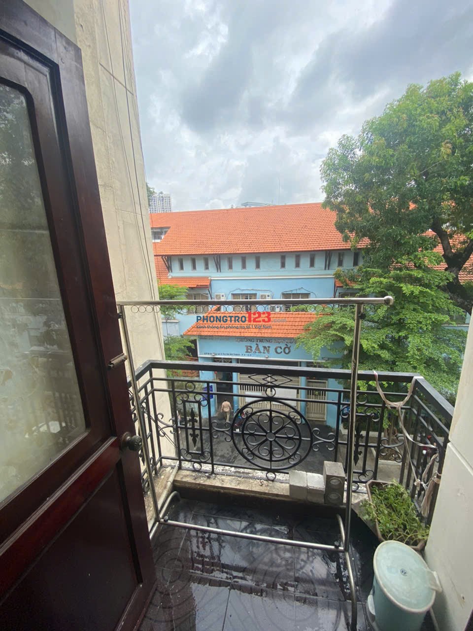 PHÒNG TRỌ BAN CÔNG CƯ XÁ ĐÔ THÀNH Q3 GIÁ RẺ