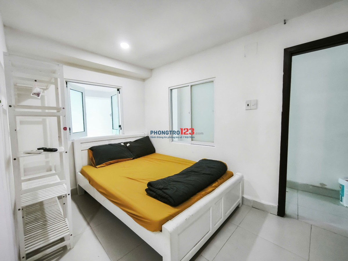Phòng 16m2 - 4,3tr, kệ bếp, cửa sổ, full tiện nghi, tự do 24/24, thang máy, Q. Bình Thạnh