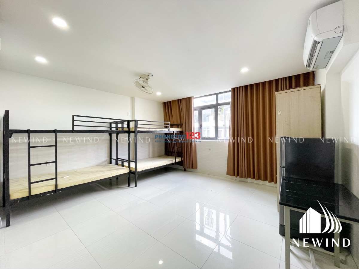 Phòng trọ cho sinh viên - ở được 4 người- 35m2- đối diện ĐH TĐT- Q7