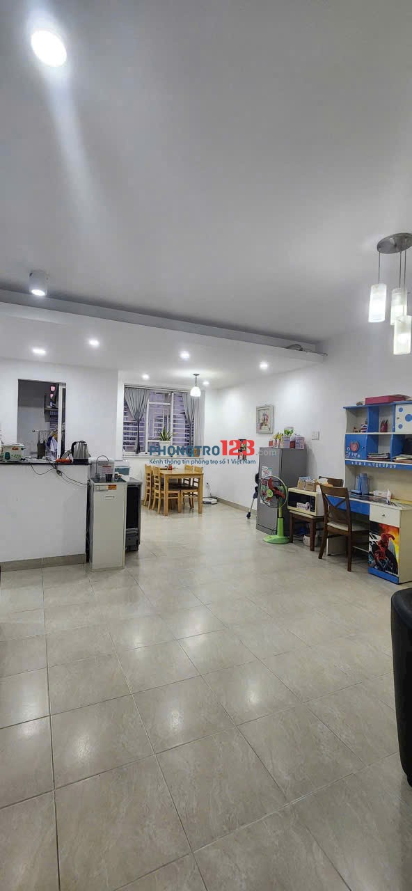 Chung cư Nguyễn Ngọc Phương, P3, BT: 2p ngủ, nhà mới, ban công, 11tr/th