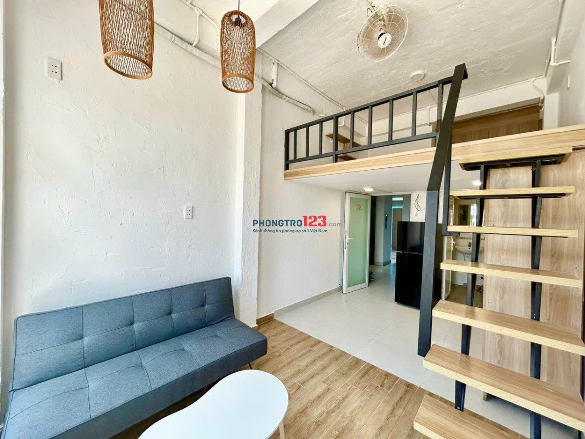 Căn Hộ Cho Thuê - Có Gác - Thang Máy - Ngay Cầu Sài Gòn - GA Metro Văn Thánh