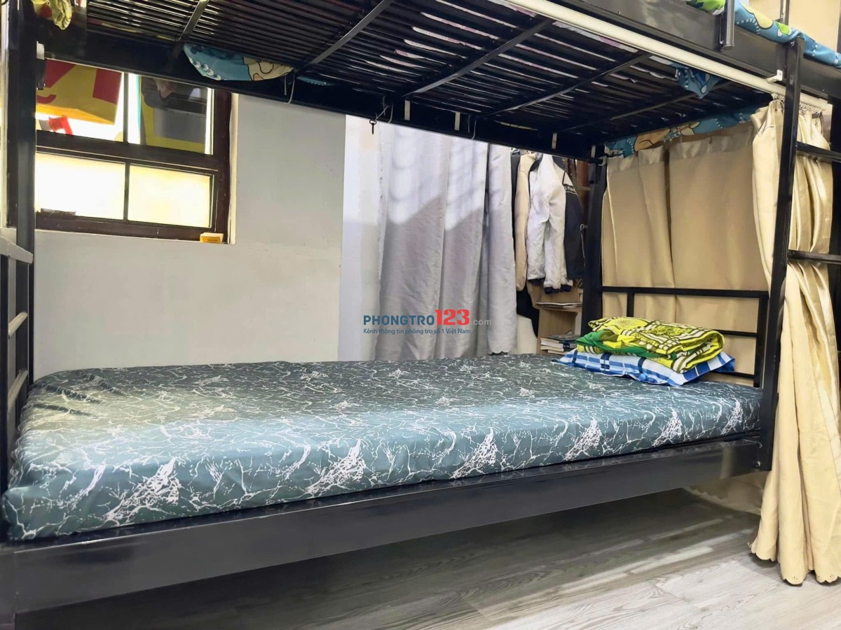 Ký túc xá tư nhân cao cấp nằm trong biệt thự có 102 Trương Đăng Quế p3 Gò Vấp gần sân bay