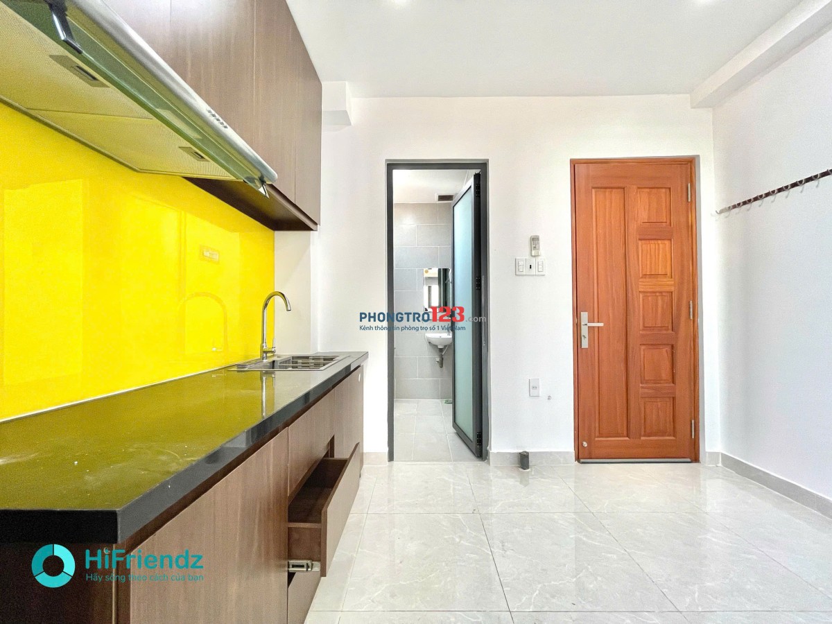 Cho Thuê Căn Hộ Studio Cao Cấp - Full Nội Thất - Ban Công - Thang Máy - Bảo Vệ - Gần Chợ Bà