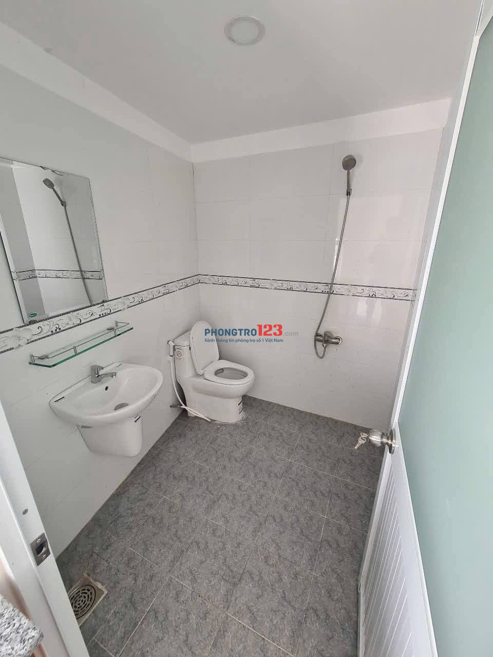 Phòng trọ hẻm 140/27/7 Vườn Lài, gần cầu sắt APĐ