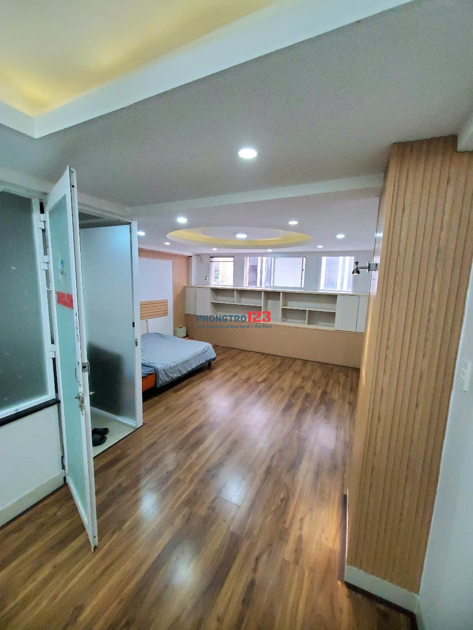 Cho Thuê 1PN Phòng Rộng 40m2, Nguyễn Xí, Gần ĐH Văn Lang CS3