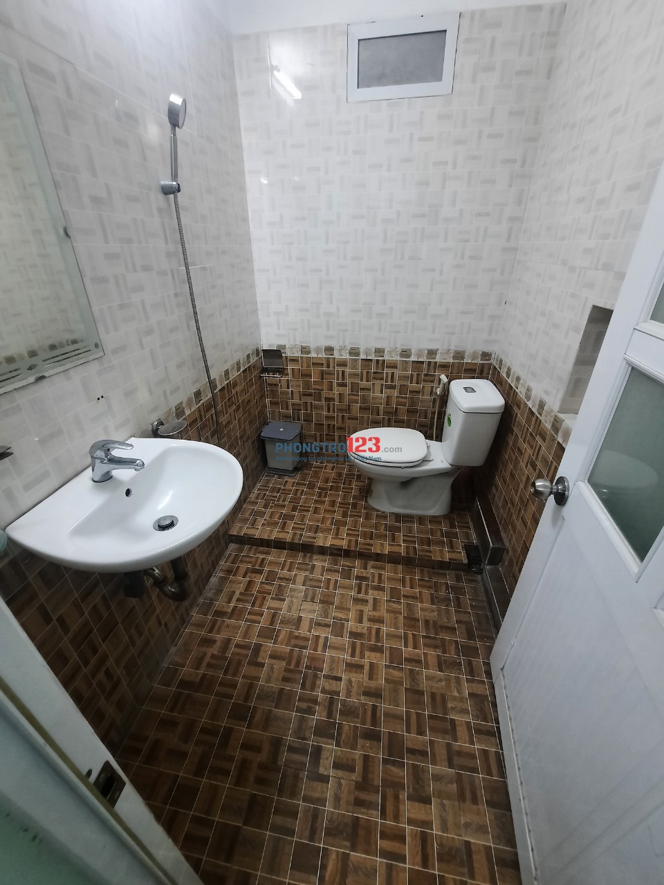 Phòng trọ full nội thất cạnh Lotter Cộng Hoà, Chợ Hoàng Hoa Thám