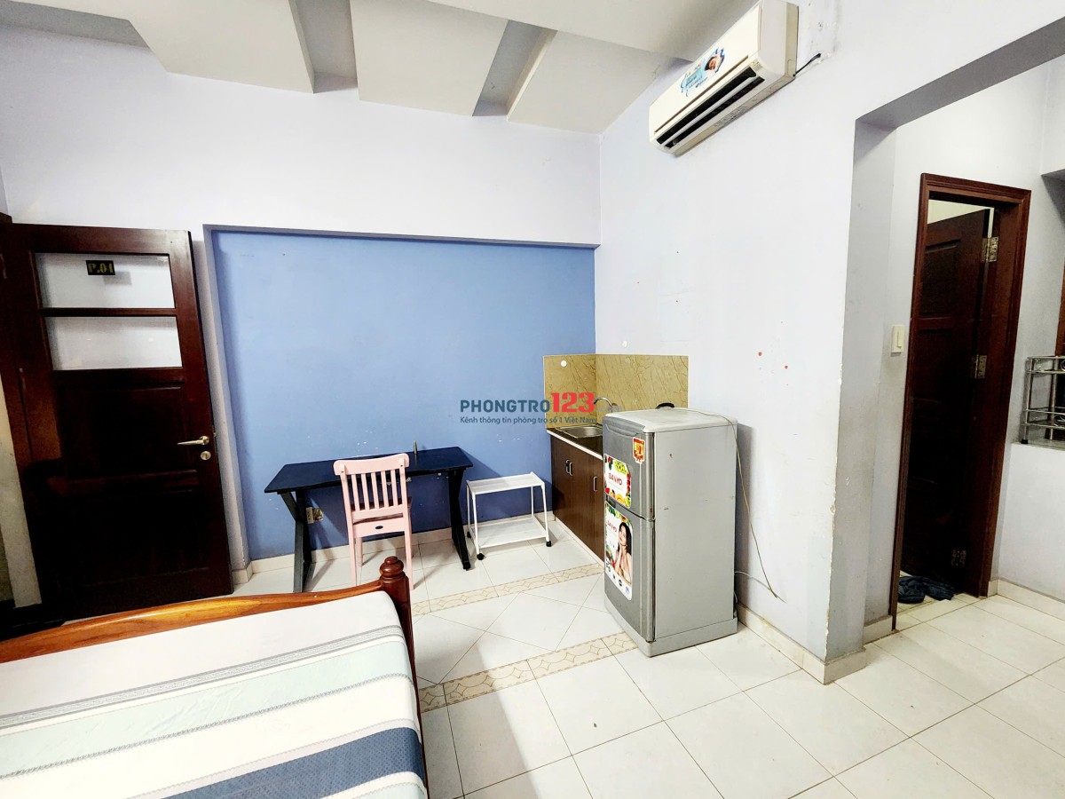 Chính chủ, Phòng 30m2, full nội thất, 3.8tr, free xe máy, khu Nguyễn Xuân Khoát, Thống Nhất, Tân Phú