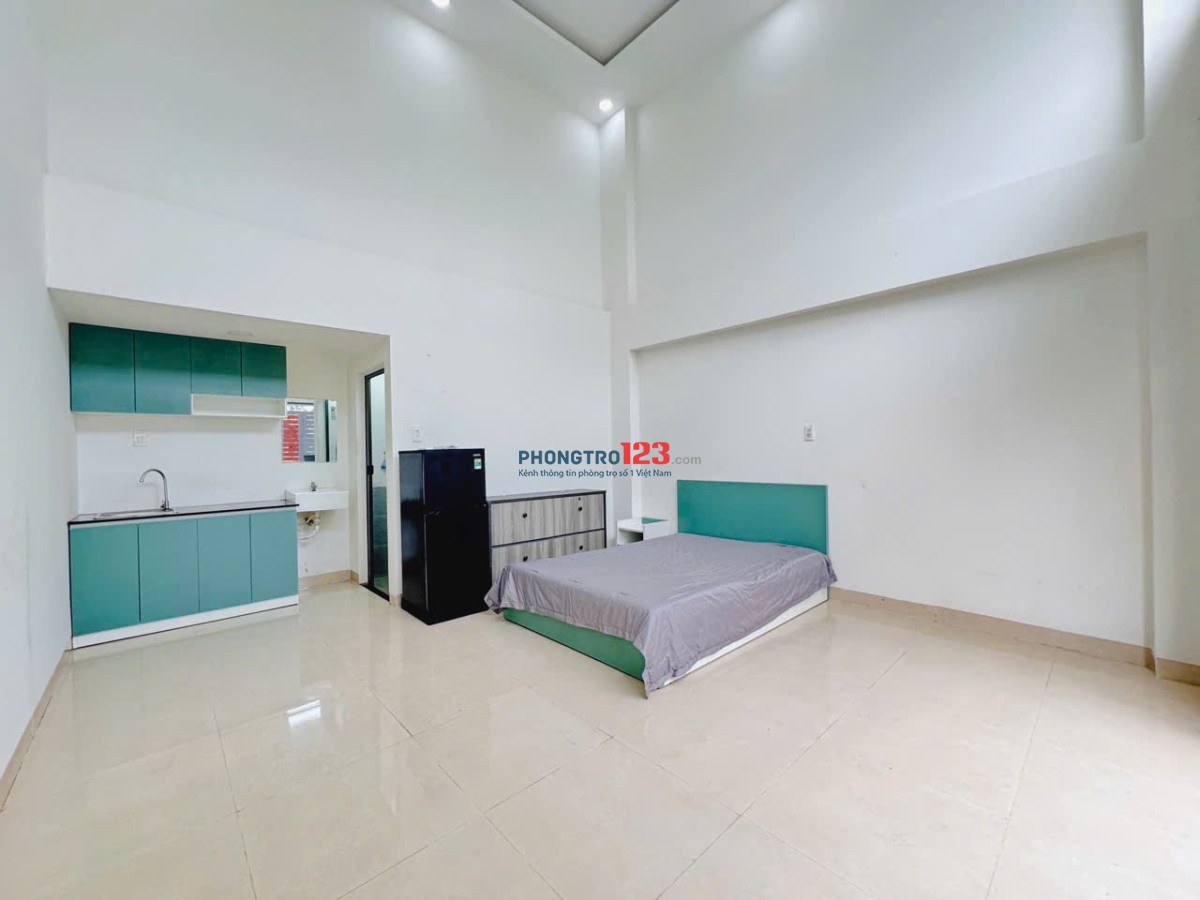 STUDIO SÂN TRƯỚC CÓ LỐI ĐI RIÊNG, PHÒNG MỚI