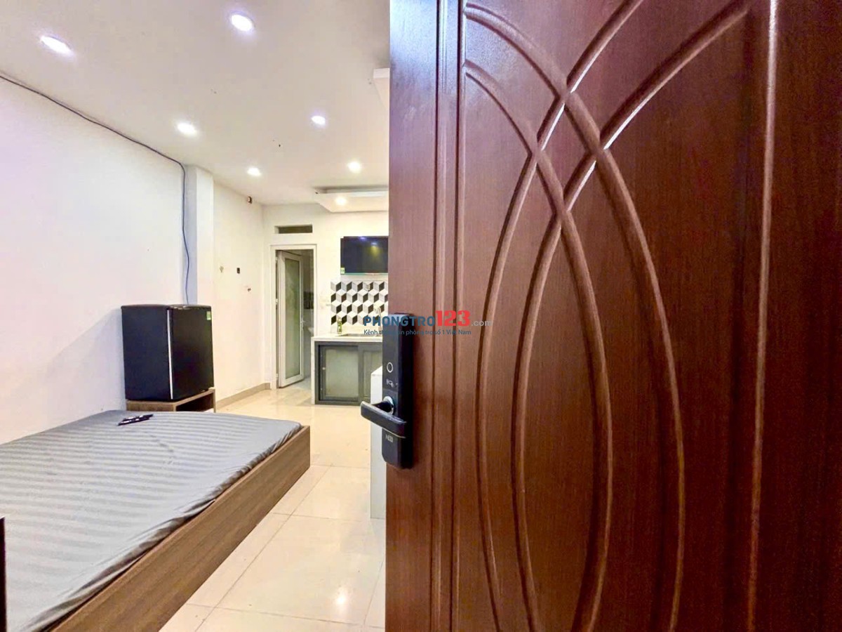 Cho Thuê Phòng Trọ 30m2 Full Nội Thất Quận Bình Thạnh Gần ĐH Văn Lang, Chợ Bà Chiểu, Phan Văn Trị
