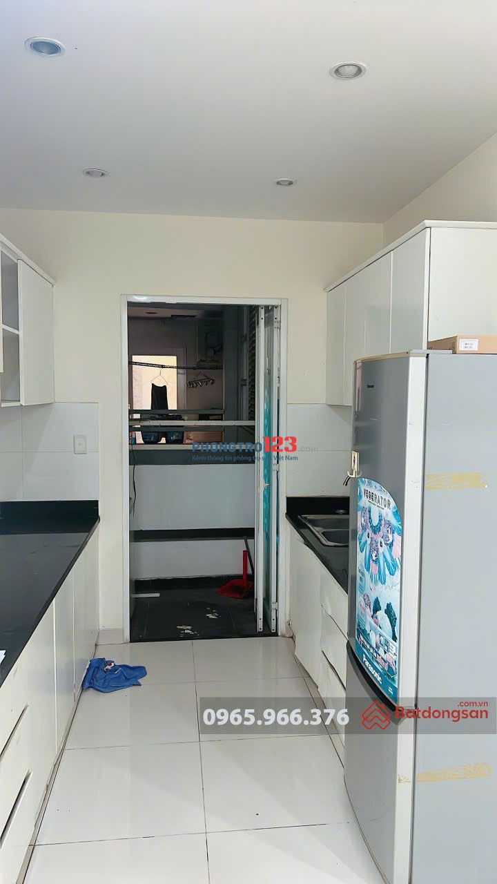 Chuyển công tác cần cho thuê CH Terra Rosa 69m2 - 2PN giá 6,5 Tr/th ở KDC 13E Intresco