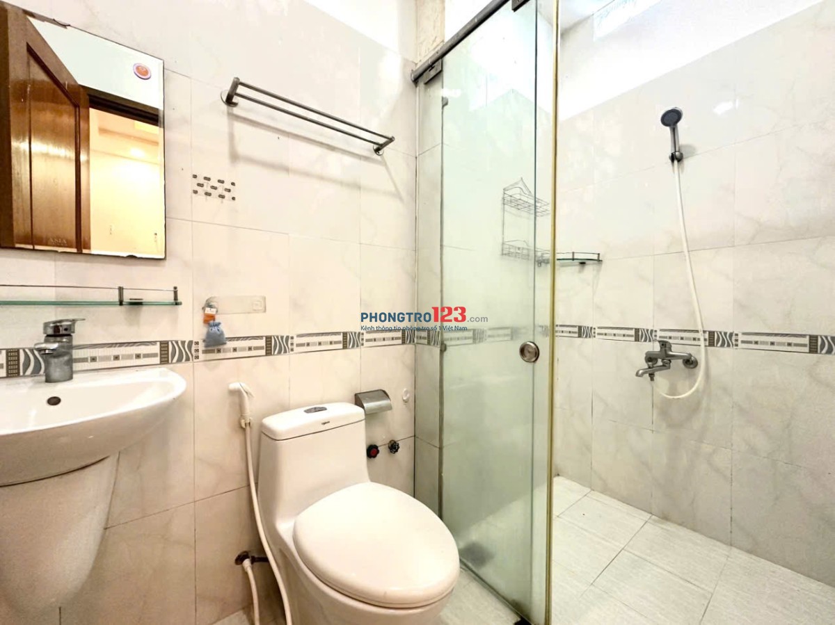 PHÒNG ĐẸP FULL NT NGAY TRUNG TÂM Q1