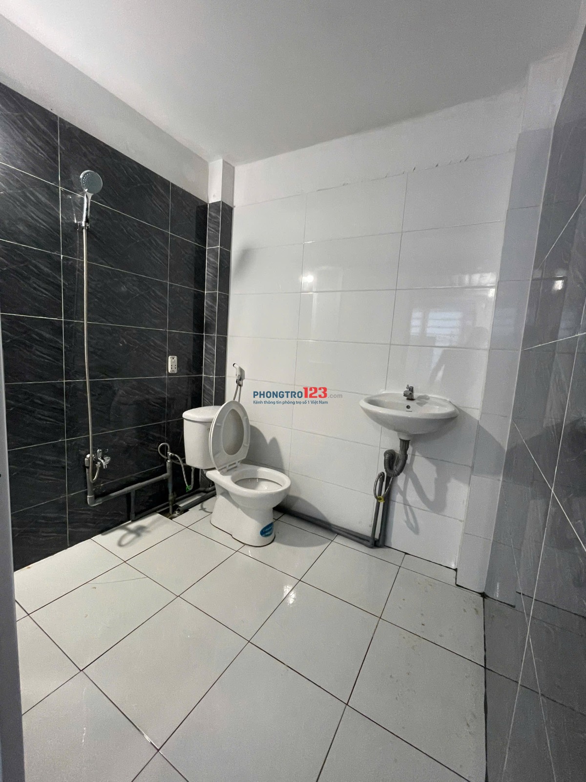 SIÊU PHẨM TÁCH BẾP FULL NỘI THẤT NGAY TRẦN NÃO, QUẬN 2
