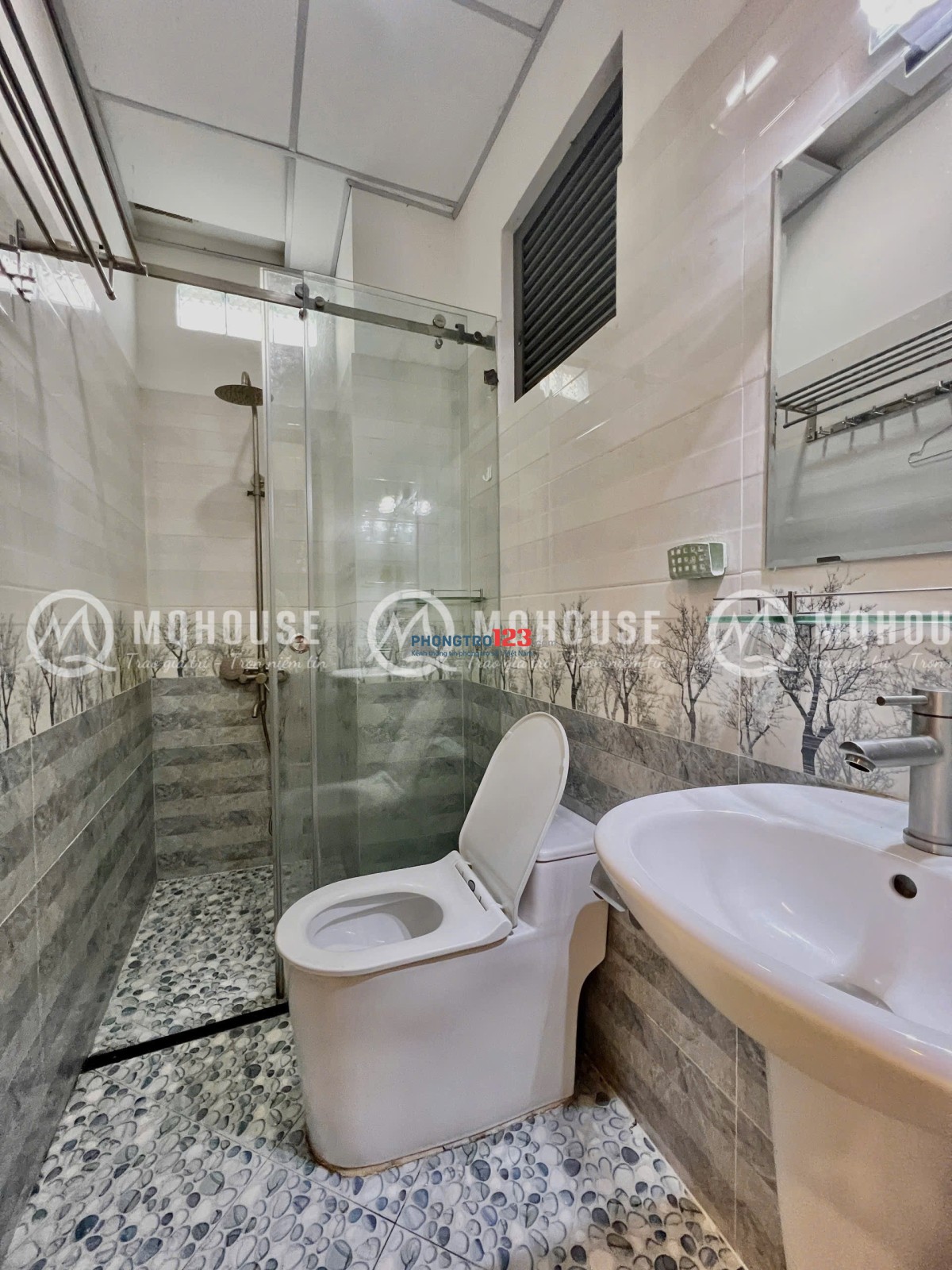 CĂN HỘ 1PN BAN CÔNG LỚN - FULL NT CAO CẤP - NGAY CÔNG VIÊN HOÀNG VĂN THỤ