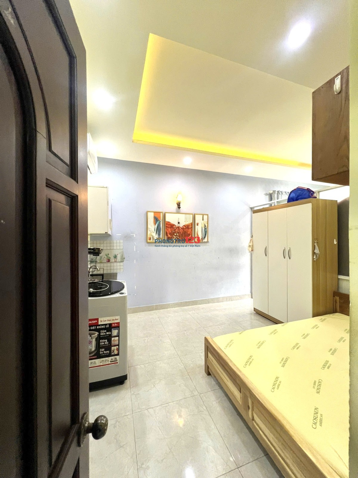 Căn Hộ 2 Phòng Ngủ, Cửa Sổ Trời, Ngay Phan Xích Long, Khu Vực Trung Tâm Phú Nhuận