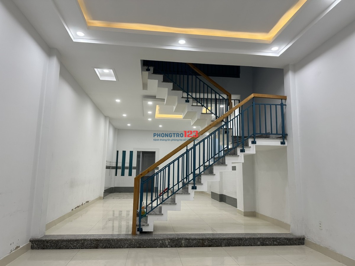 Cho thuê nhà nguyên căn phường Tân Thới Nhất, Quận 12, dt:5mx20m