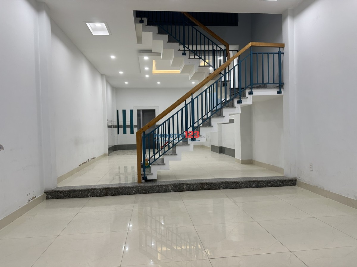Cho thuê nhà nguyên căn phường Tân Thới Nhất, Quận 12, dt:5mx20m