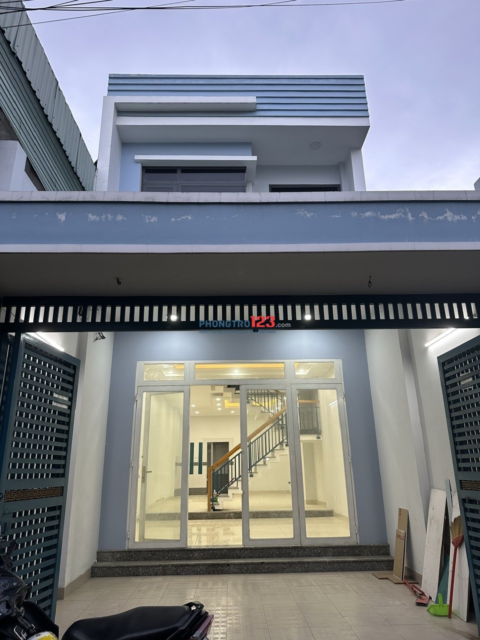Cho thuê nhà nguyên căn phường Tân Thới Nhất, Quận 12, dt:5mx20m