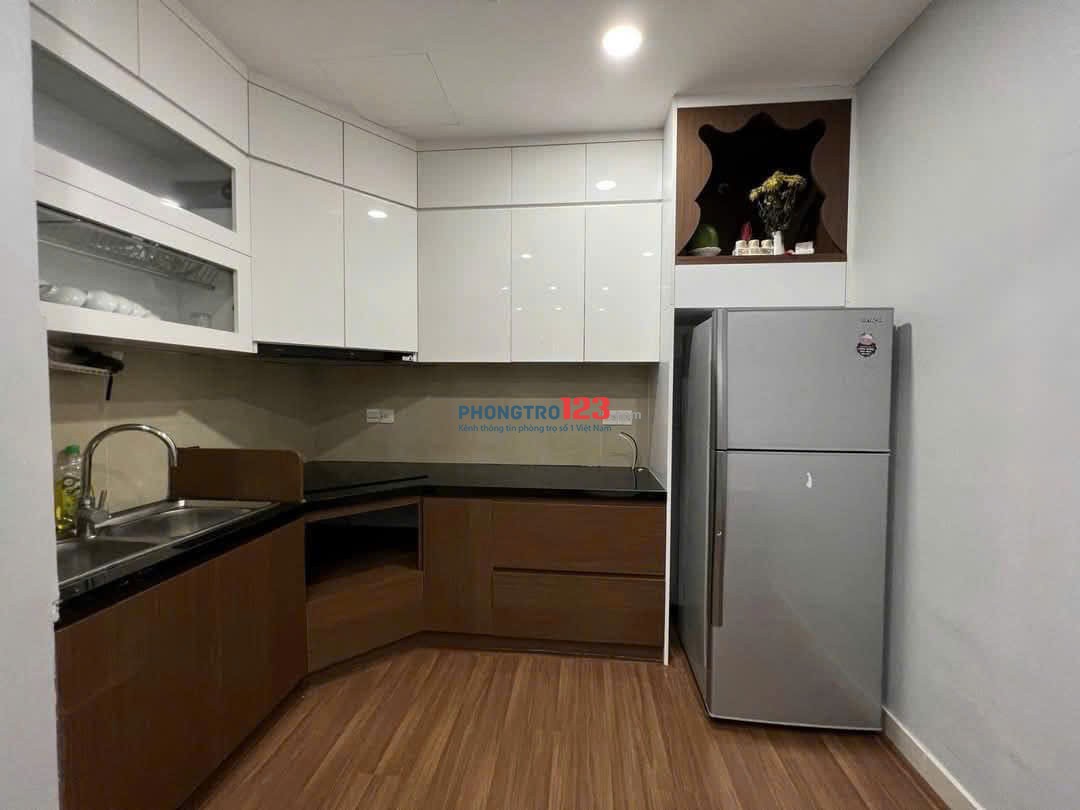 Chung cư Bàu Cát, Hòng Lạc, P12, TB: 3p ngủ, 95m2, giá 11tr/th